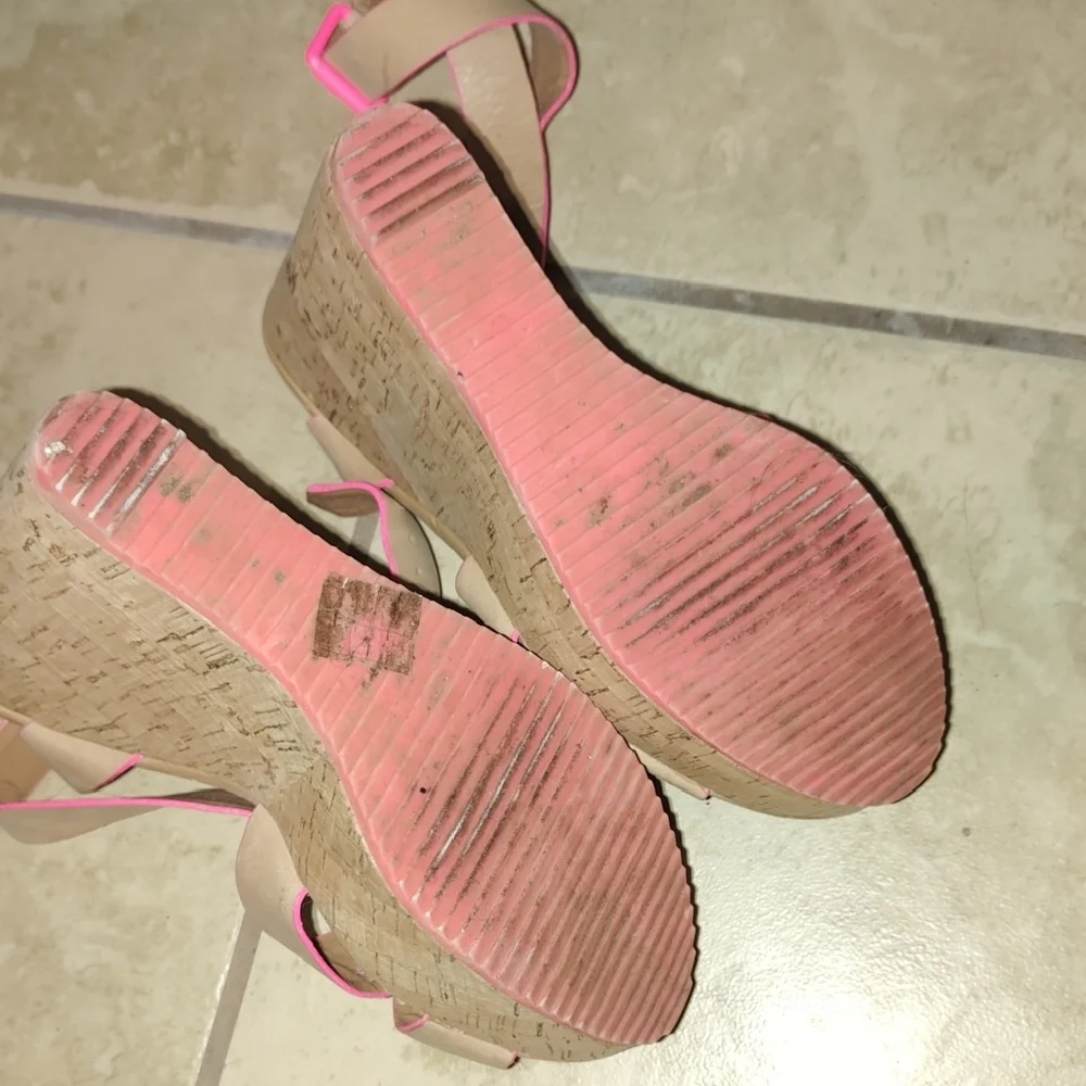 Aldo Beige and Neon Pink Wedge Sandals - Picture 4 of 4